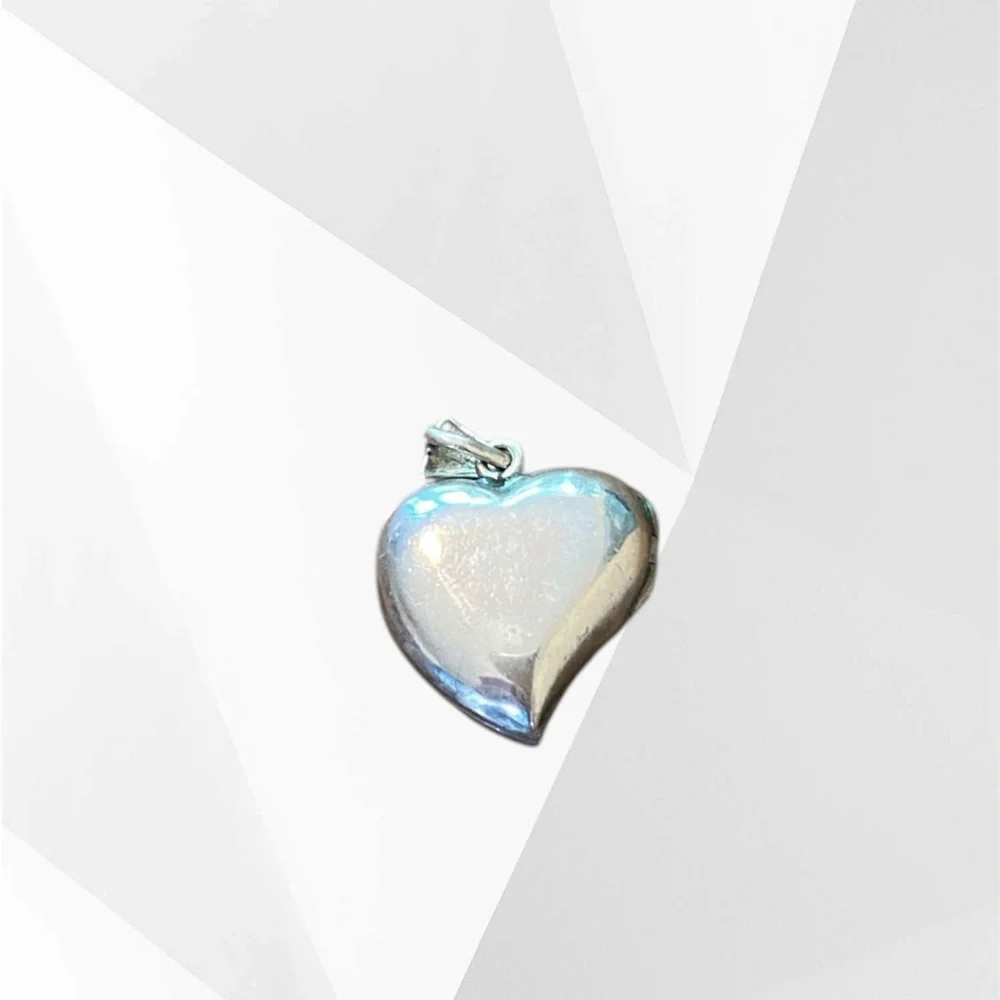 Vintage-Inspired Silver Heart Pendant Charm